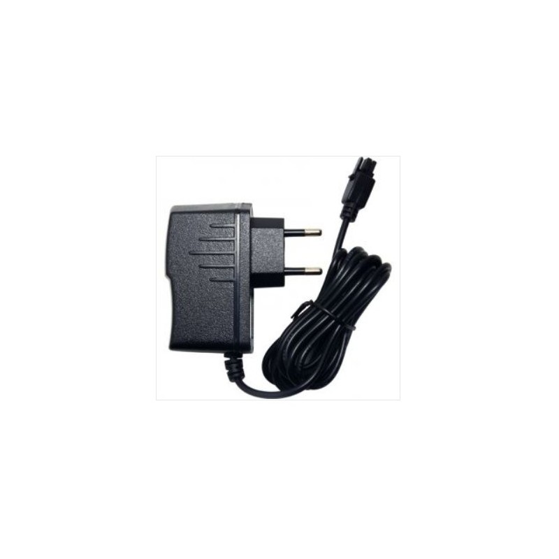 4G/LTE-router med wifi och 3 x LAN och 1 x WAN-portar. För 2 SIM-kort. 9–36 VDC