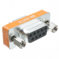 Adapter DB9 nullmodem D-SUB RS232 9-PIN hona till hona Könsväxlare