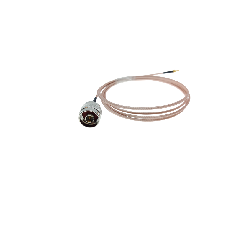 Konverteringskabel från CRC9 till N. Coax-kabel för anslutning av extern antenn.