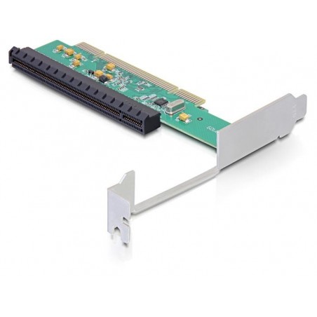 Kort med PCI kantkontakter med PCIE. PCIE uttag för instickskort